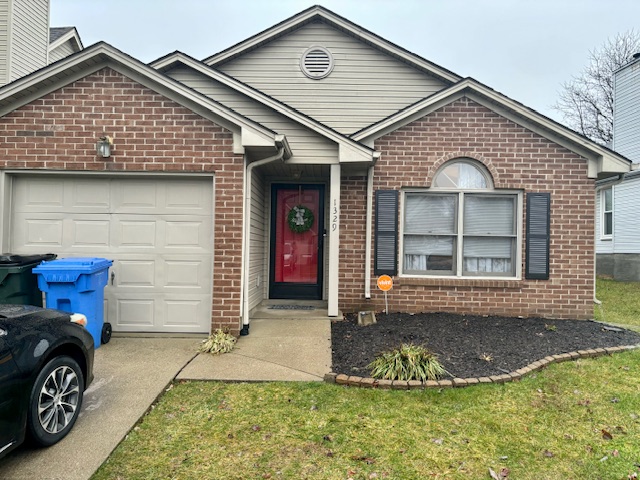 1329 Red Stone Drive photo 2