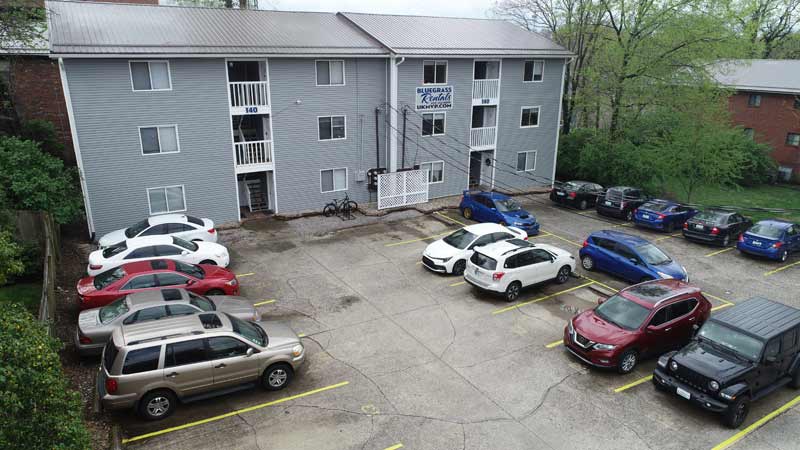 140 Gazette Avenue photo 2