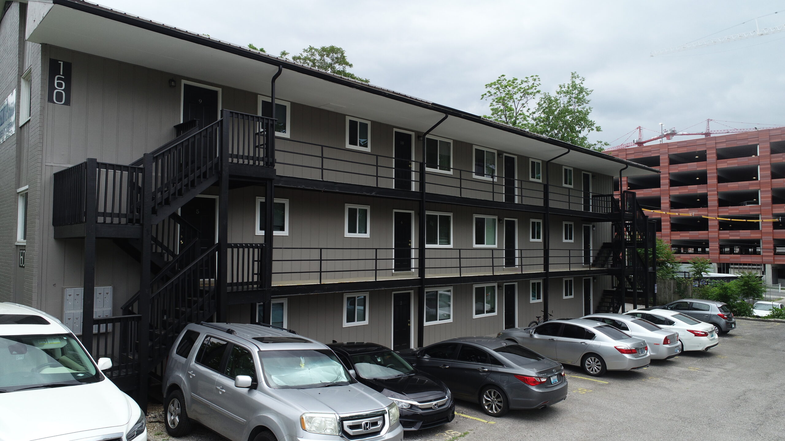 160 Gazette Avenue photo 2