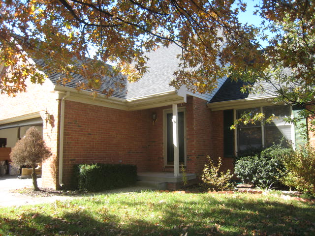 393 Stone Creek photo 4